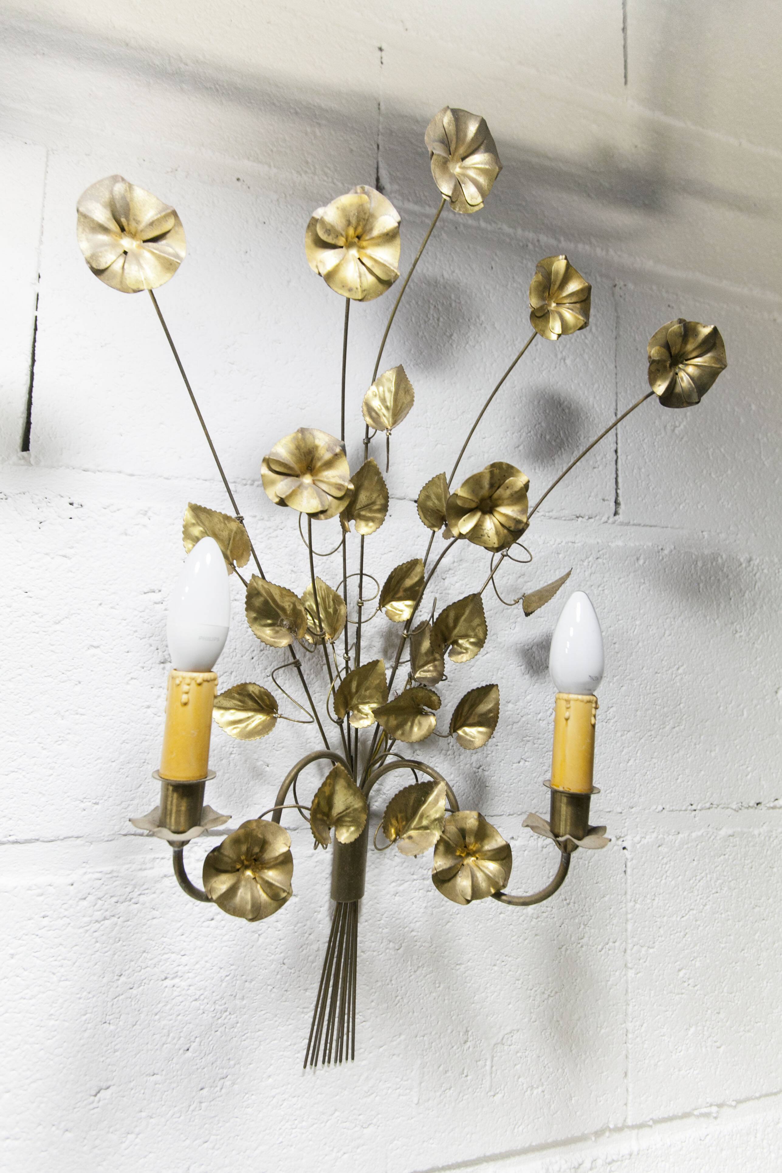 Pair of double flower bouquet sconces in brass 1960