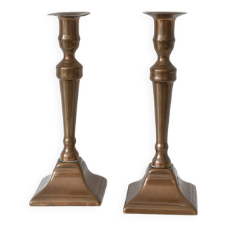 Pair of candlesticks