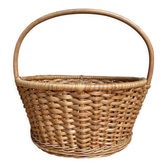 Round basket wicker wood