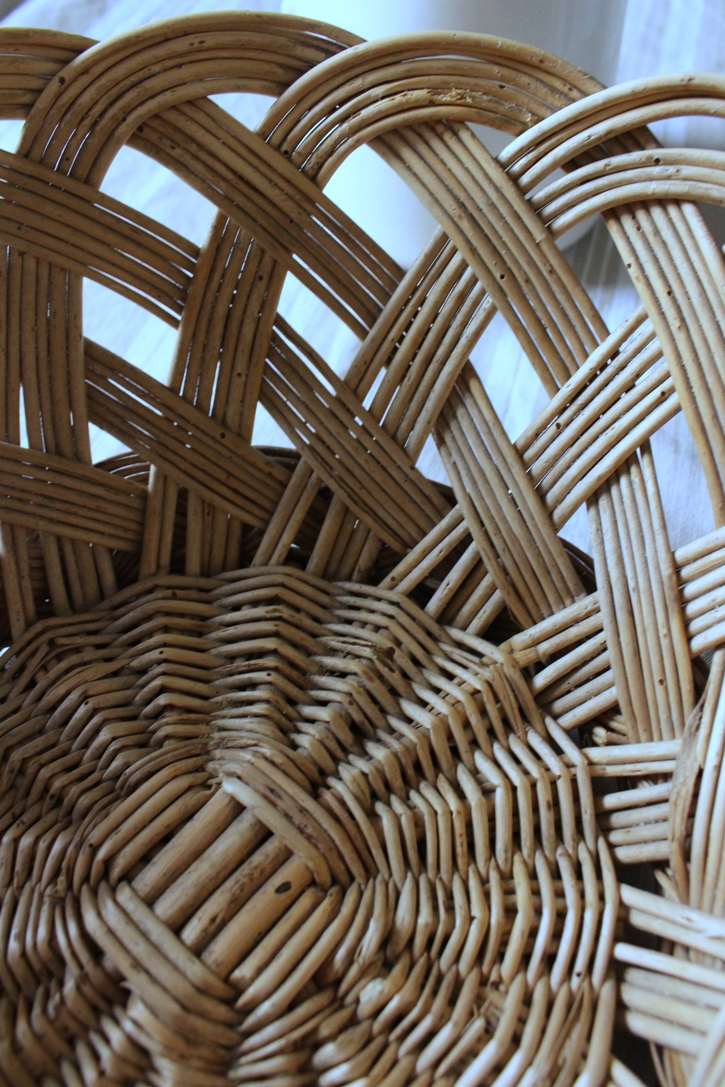 Large vintage woven wicker basket