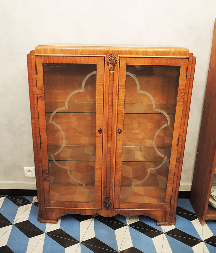 Old art deco 2-door showcase