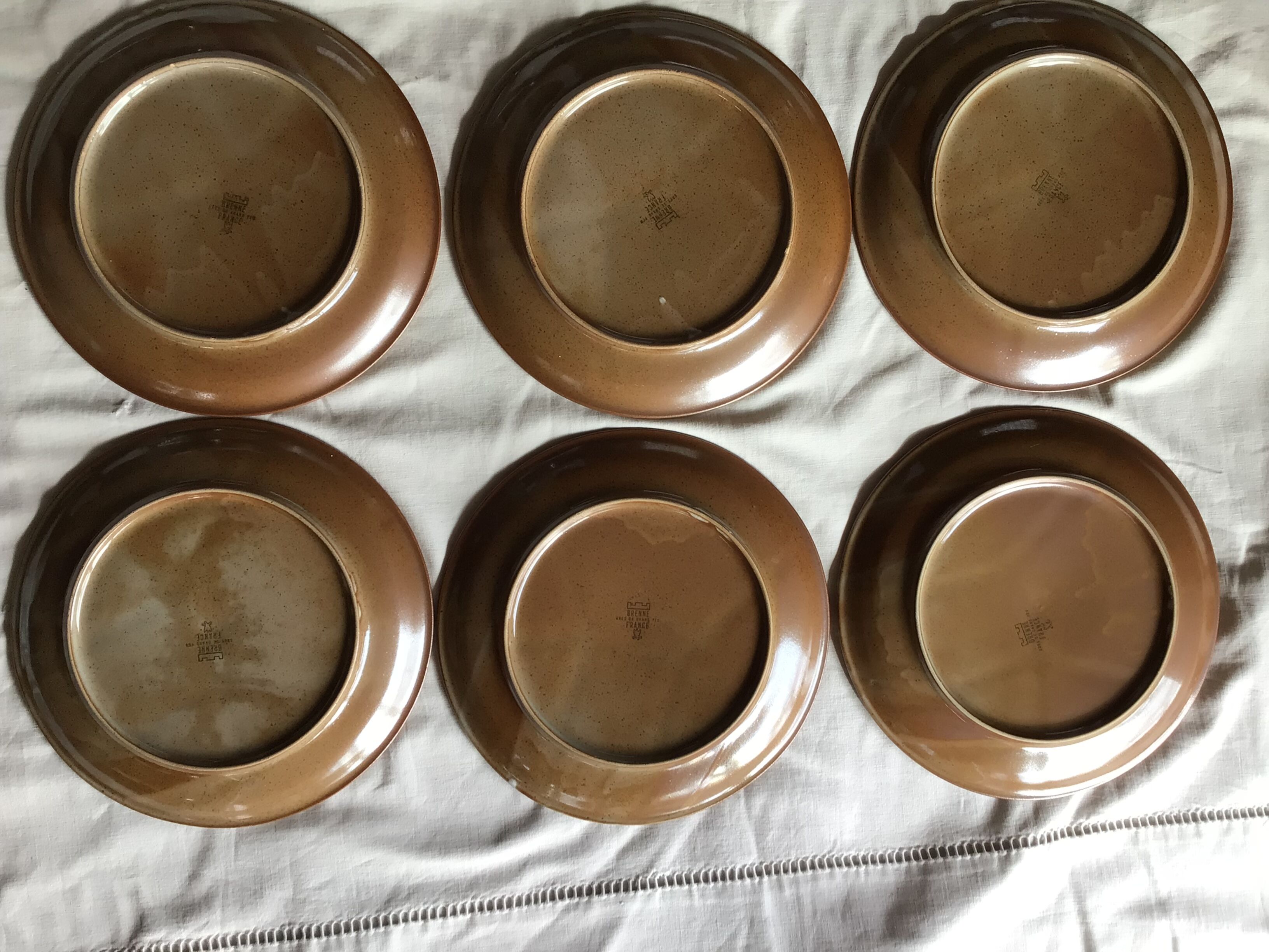 6 Plate with fondue sandstone of Brenne France