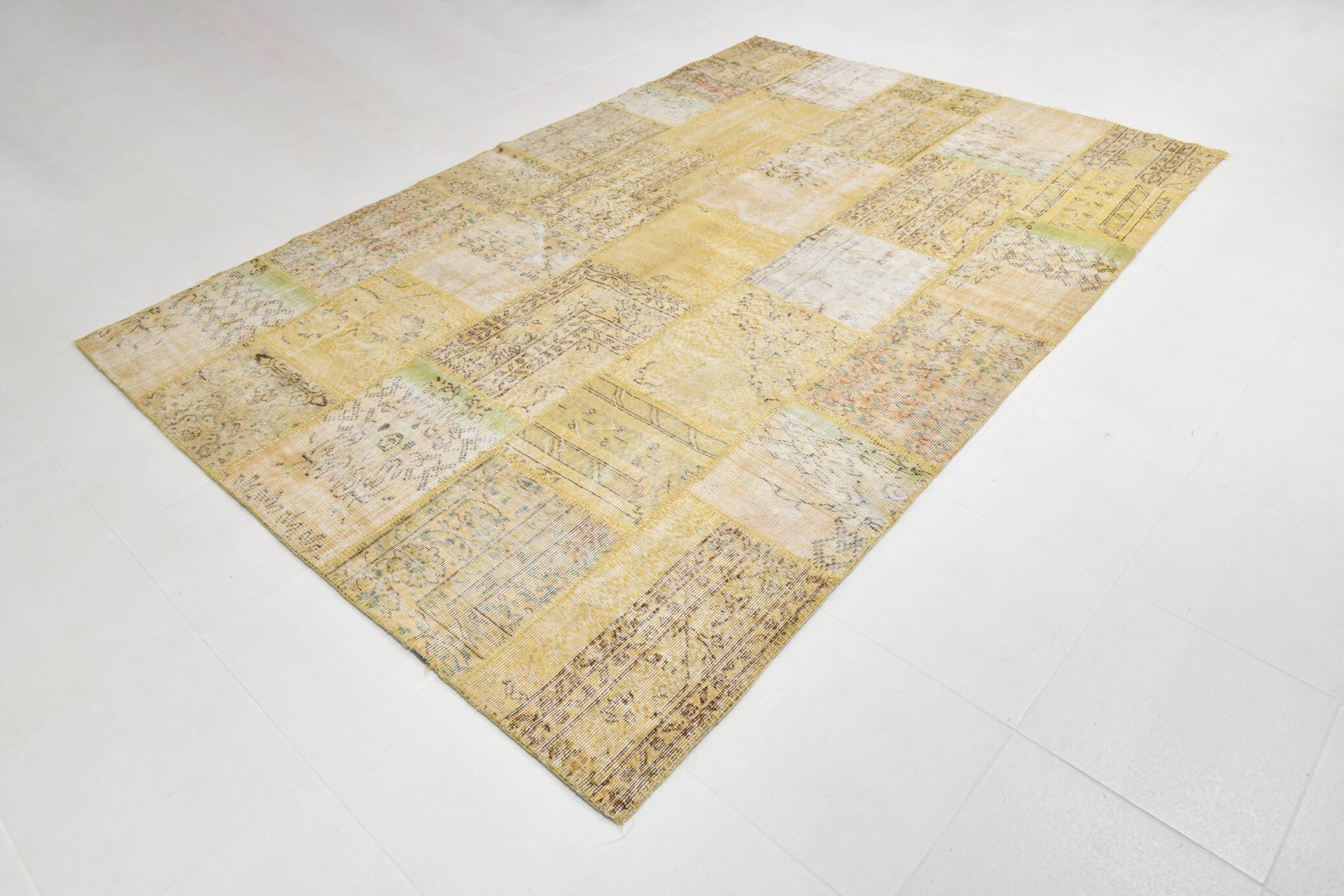 Yellow Mustard Large Vintage Rug, 204x306Cm