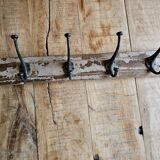 Solid teak coat hook with 4 double cast iron hooks