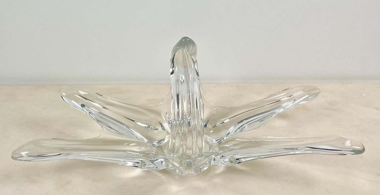 Adorable fruit bowl or centerpiece or flower bowl in translucent crystal - 1960