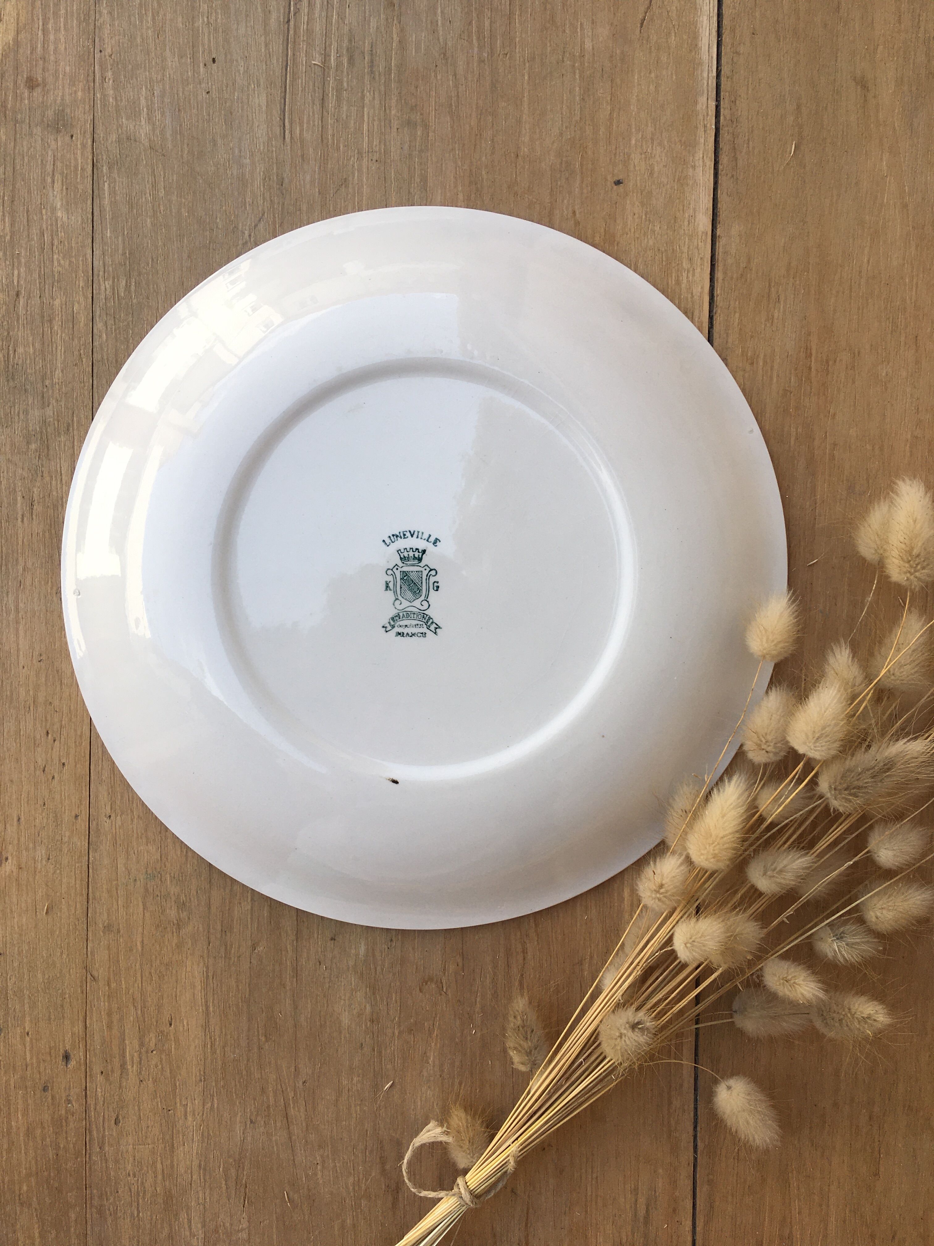 Pair of English plates