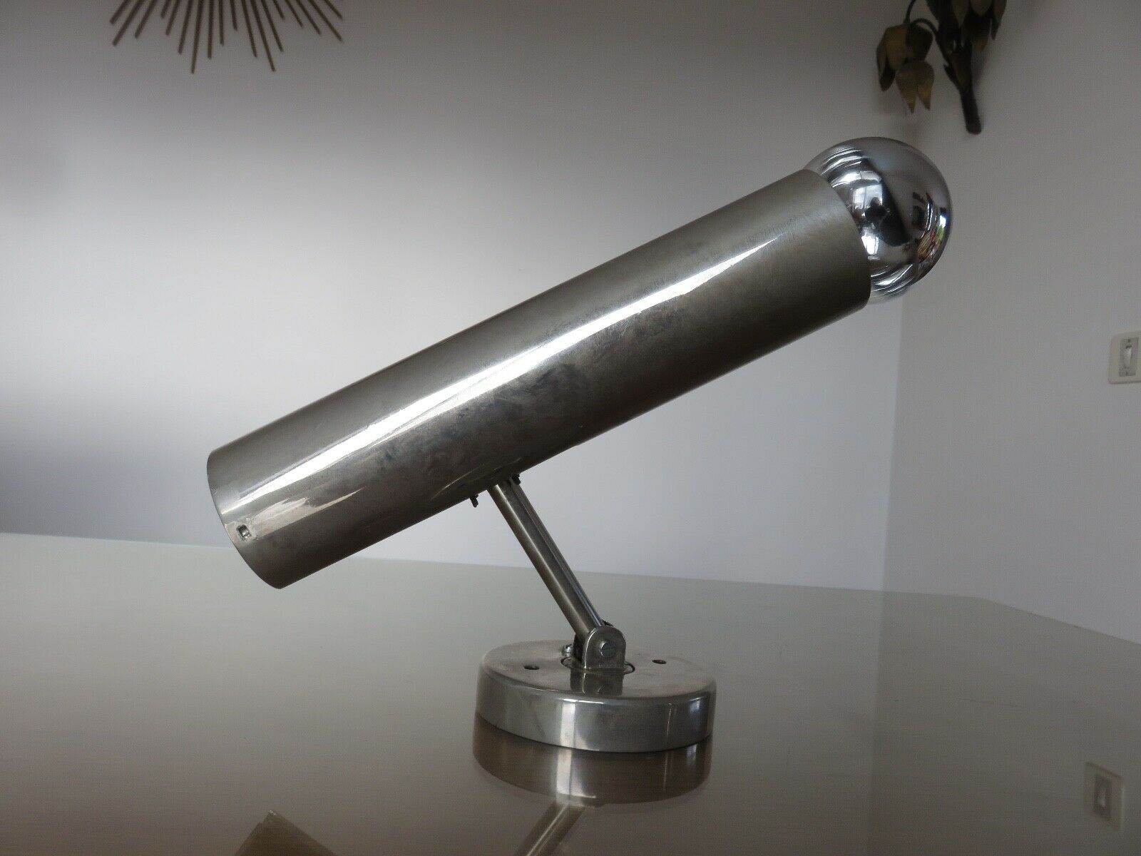 Minimalist wall lamp " lita " articulated in chrome brass 70s