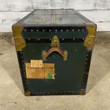 Travel trunk
