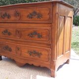 Large curved chest of drawers, solid walnut eighteenth style. 3 drawers