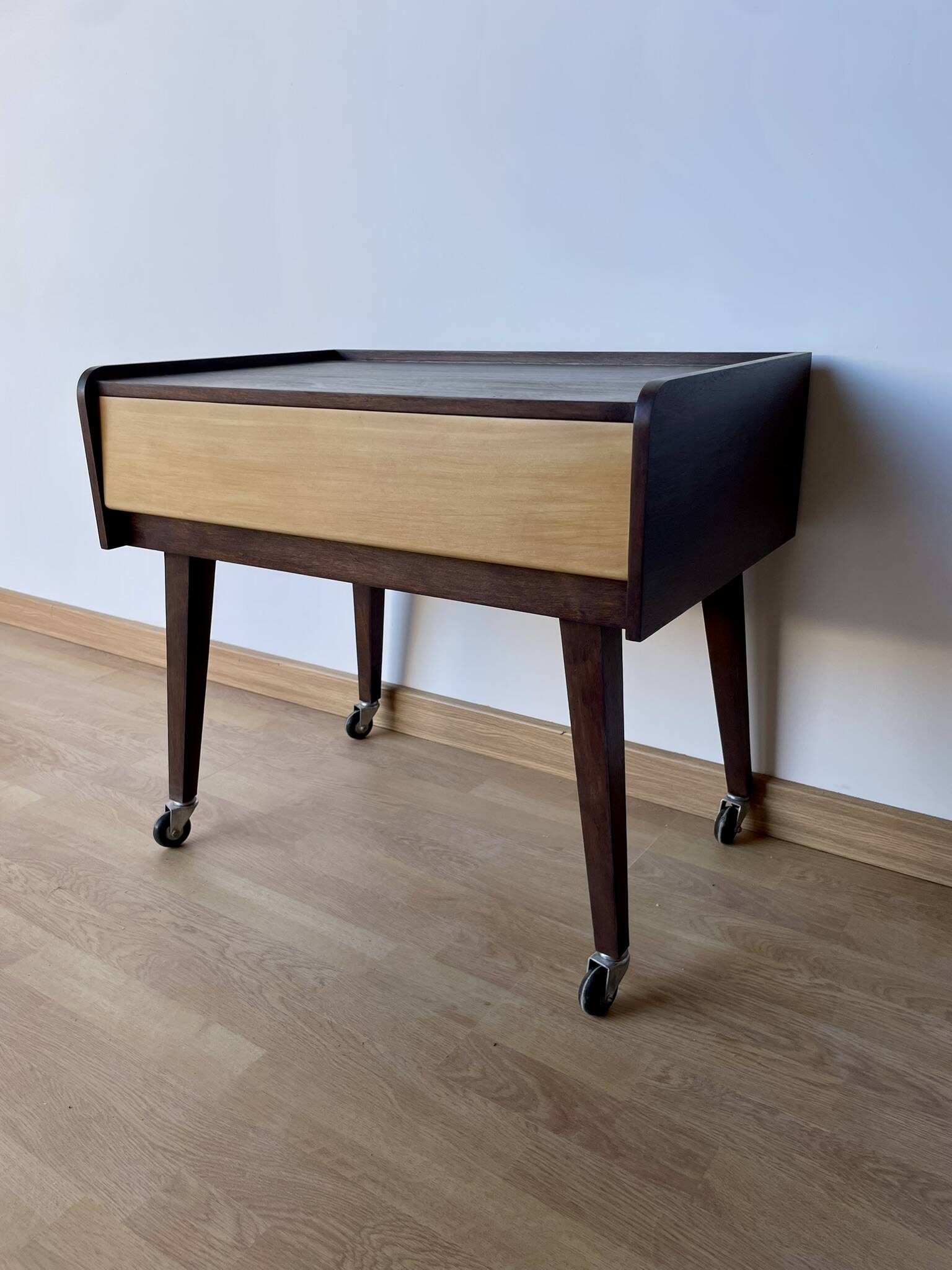 Vintage Scandinavian side table from the 50s/60s.