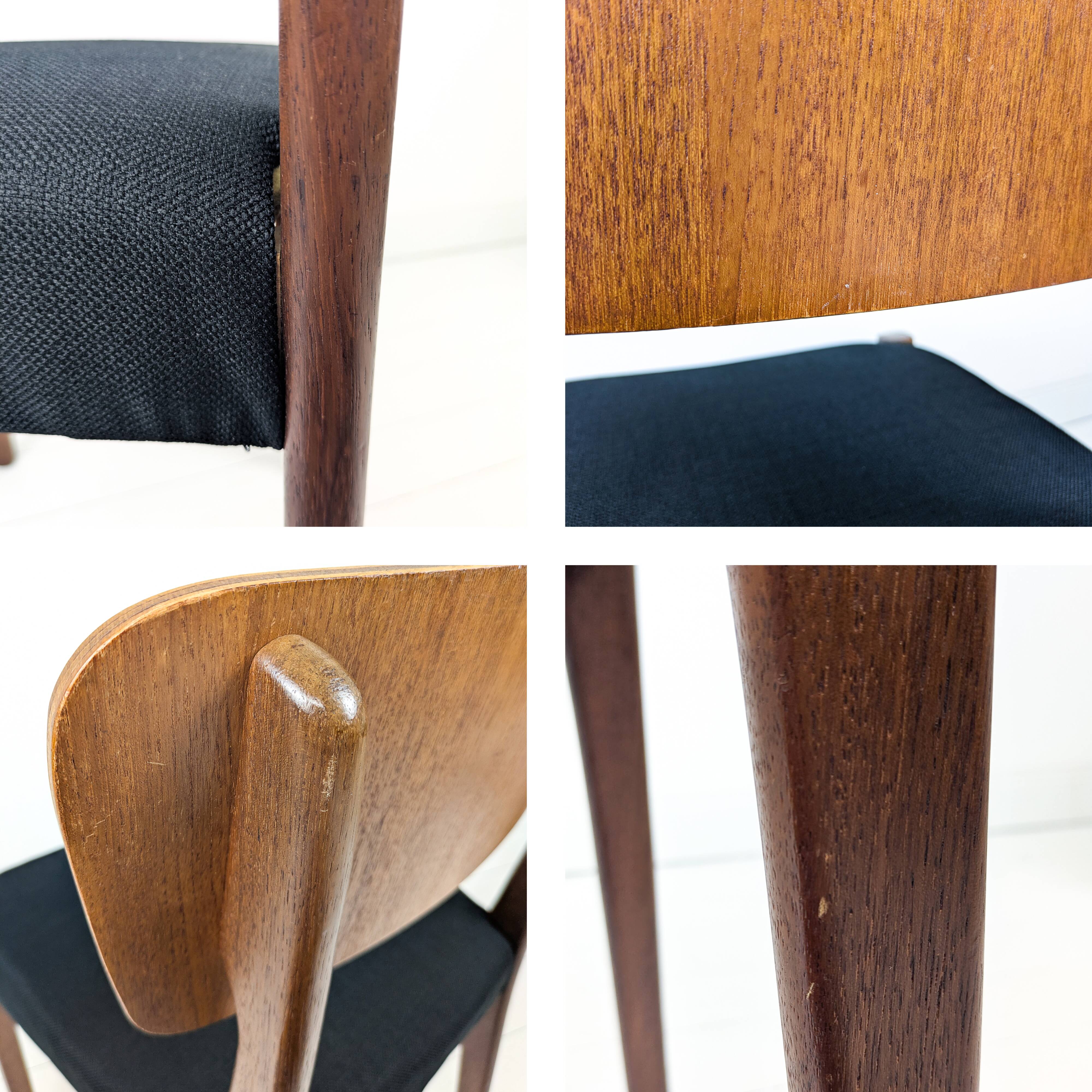 Lot de 2 chaises vintage Mid-Century en bois design danois assise noire sty