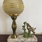 Lampe veilleuse art déco faon