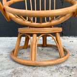 Rattan swivel chair