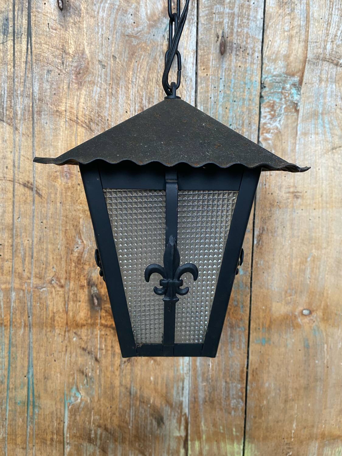 Antique black metal lantern pendant + glass fleur de lys decor vintage
