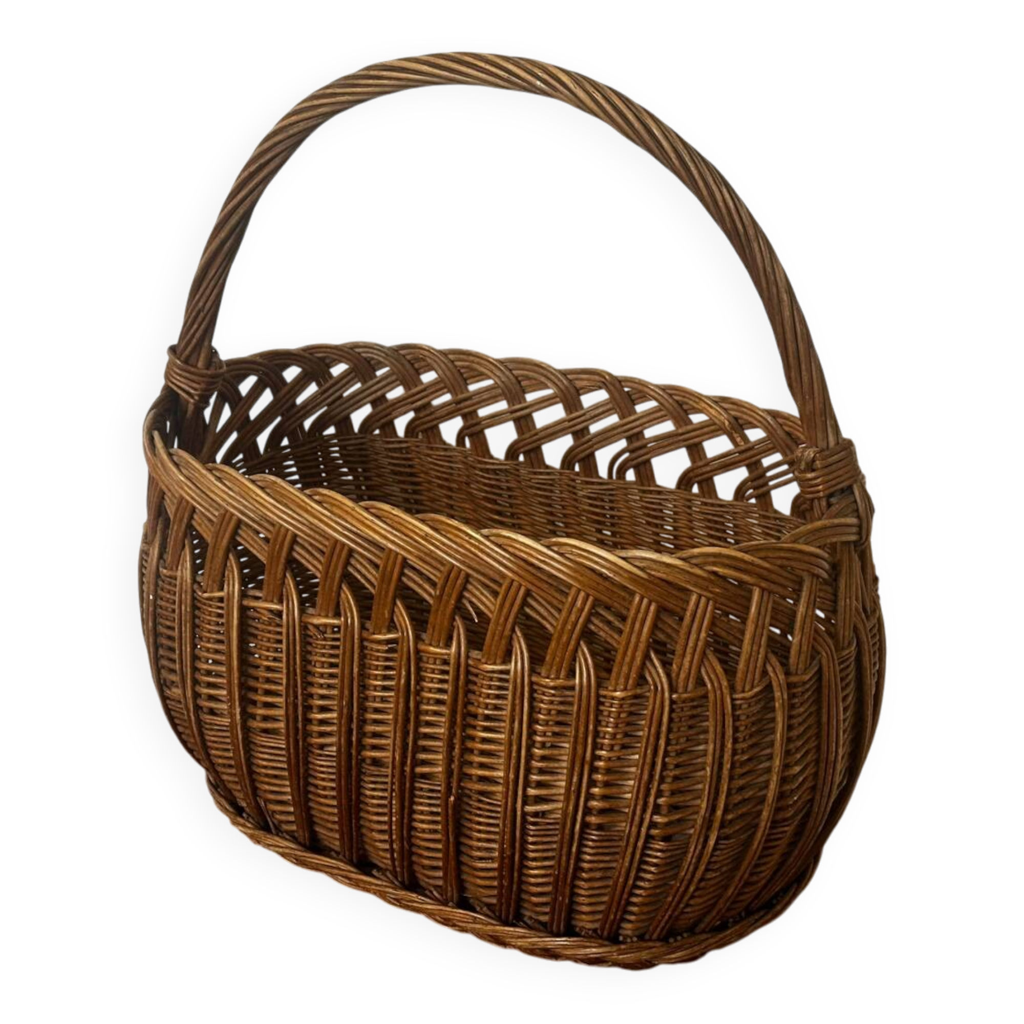 Vintage 1950s wicker basket