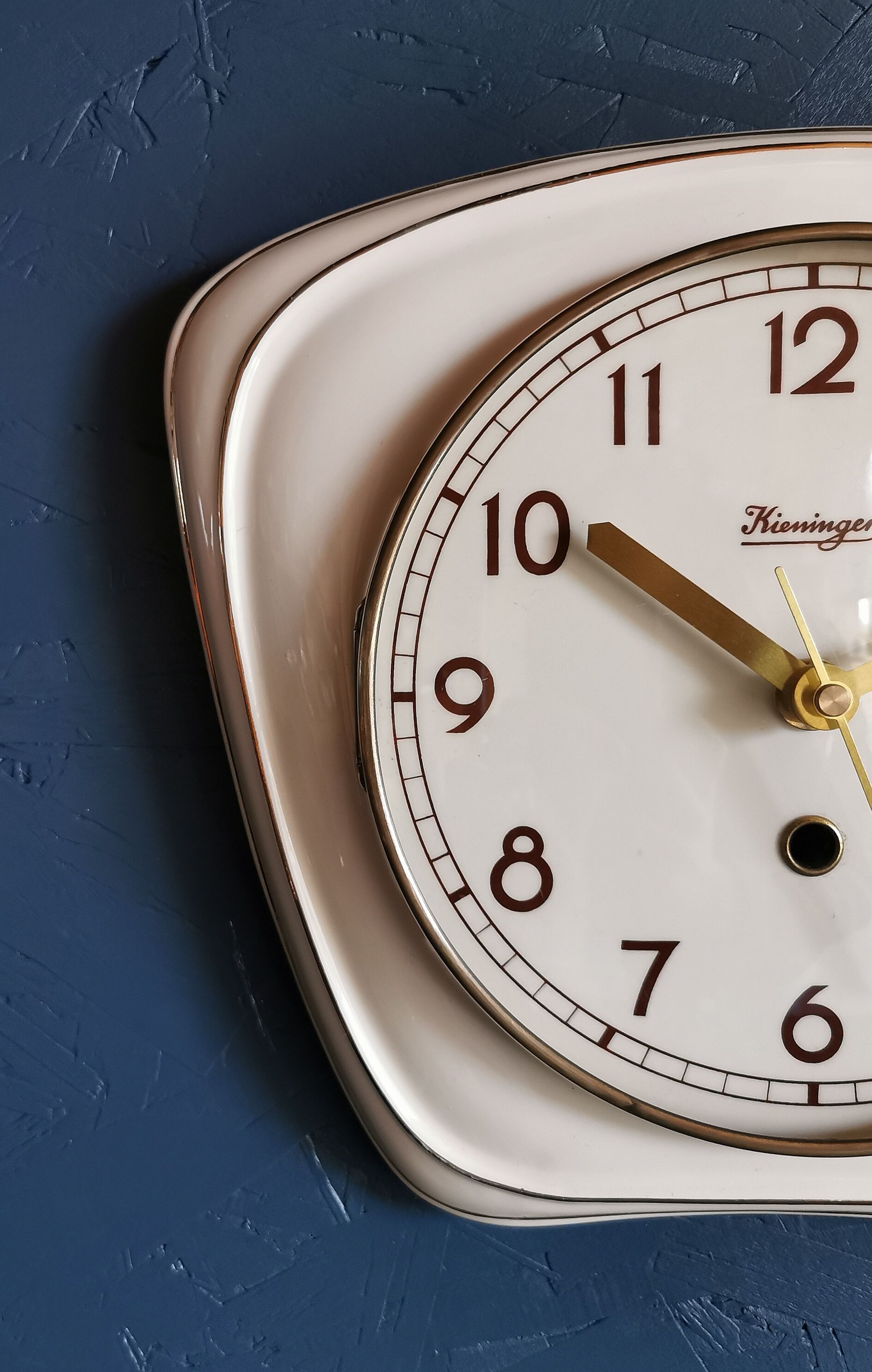 Vintage ceramic clock silent wall clock "Kieninger golden cream"