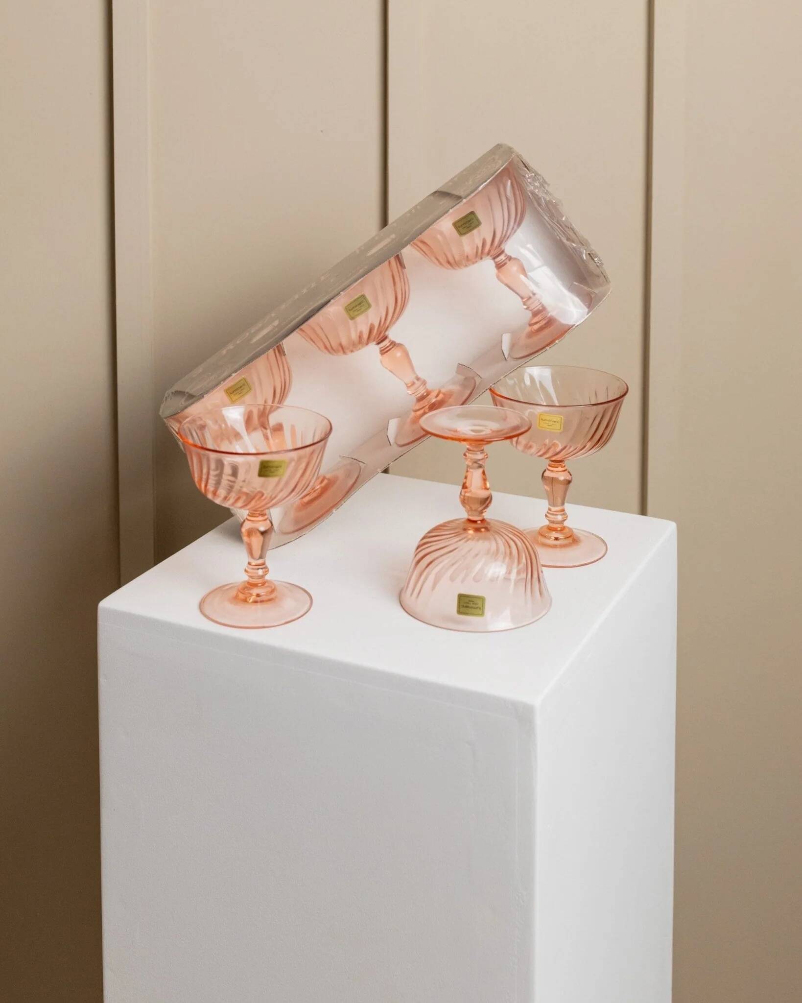 Set of 6 apricot Luminarc Rosaline coupe martini glasses in glass – vintage 1970s France with packaging