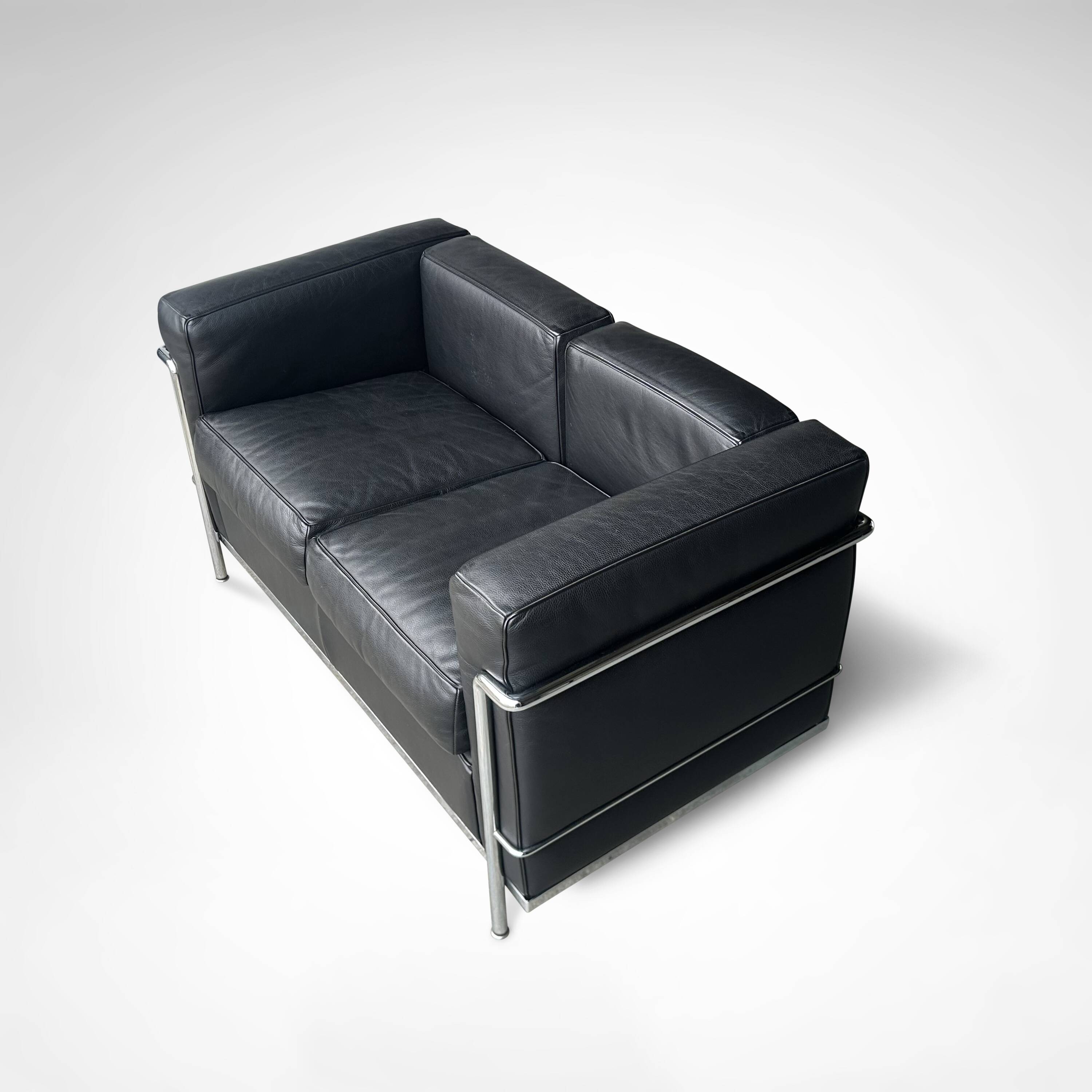 LC2 2-seater sofa by Le Corbusier et al. for Cassina 1990s