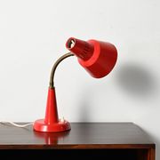 Lampe de table scandinave rouge Gemi, années 1960