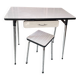Table Formica & tabouret