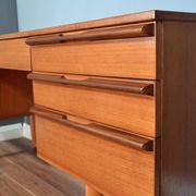 Bureau / Table de maquillage en teck vintage Avalon du milieu du siècle. Livraison. Moderne / D