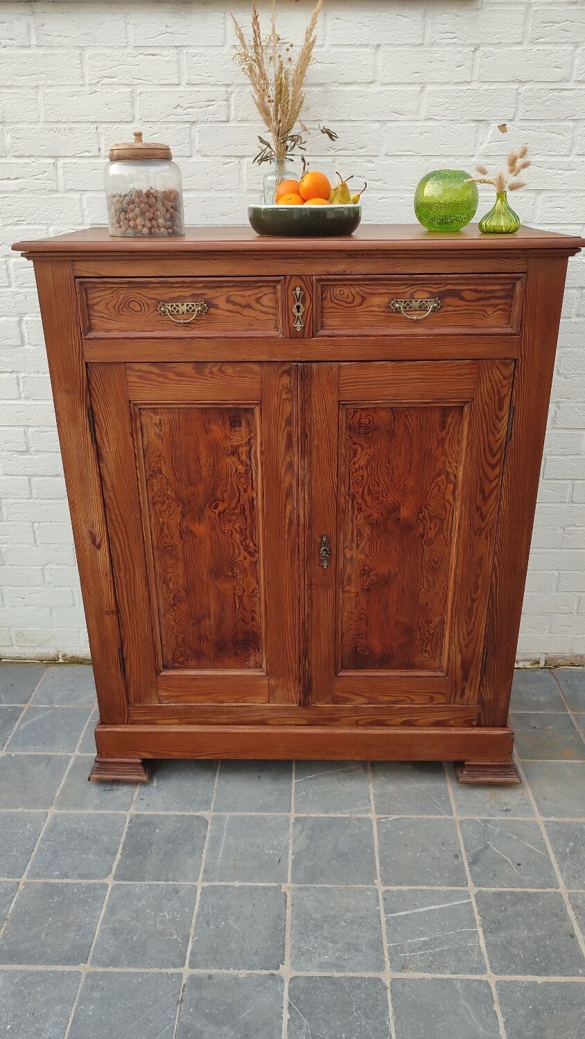 Parisian oak sideboard