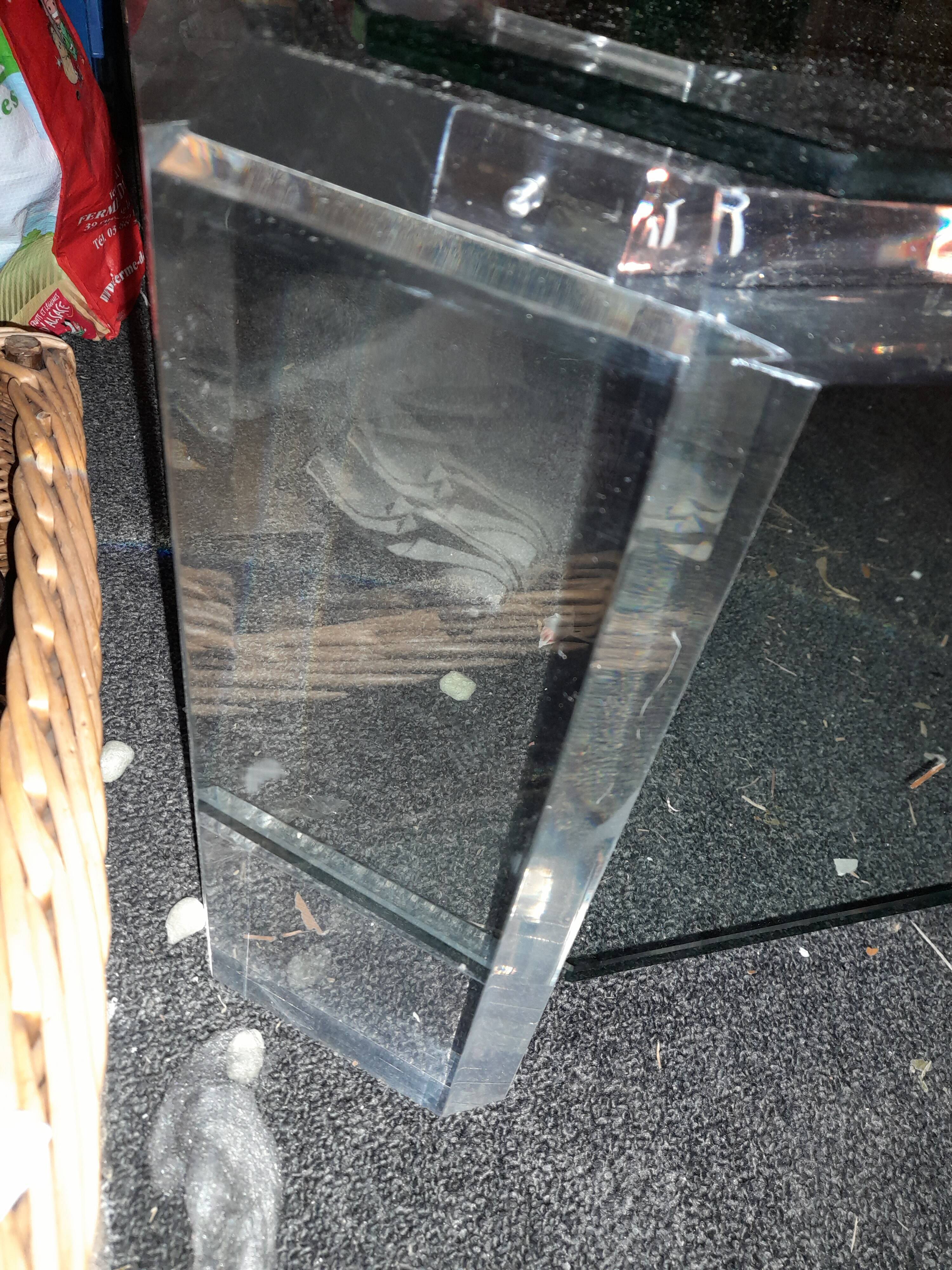 Modernist coffee table in glass and plexiglass altuglas design David Lange 1980