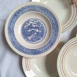 6 vintage soup plates