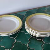 11 yellow plates KG Lunéville France