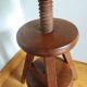 Adjustable screw tripod stool
