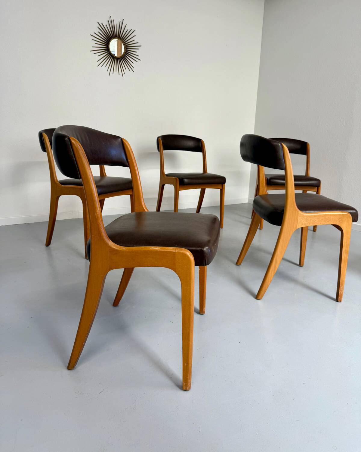 Set of 6 Baumann curved wood and imitation leather chairs, gondola model, 70s