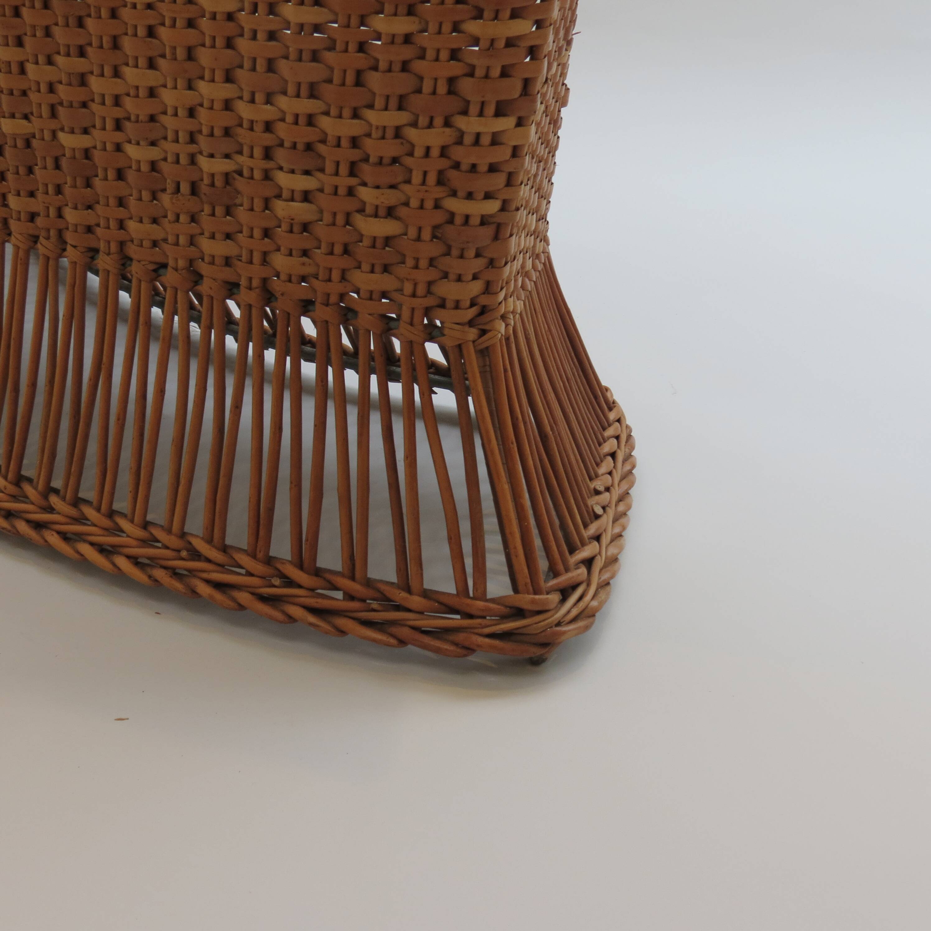 1970s rattan boho freestanding bar