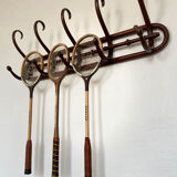 Wall coat rack
