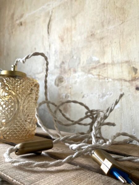 Hanging lamp