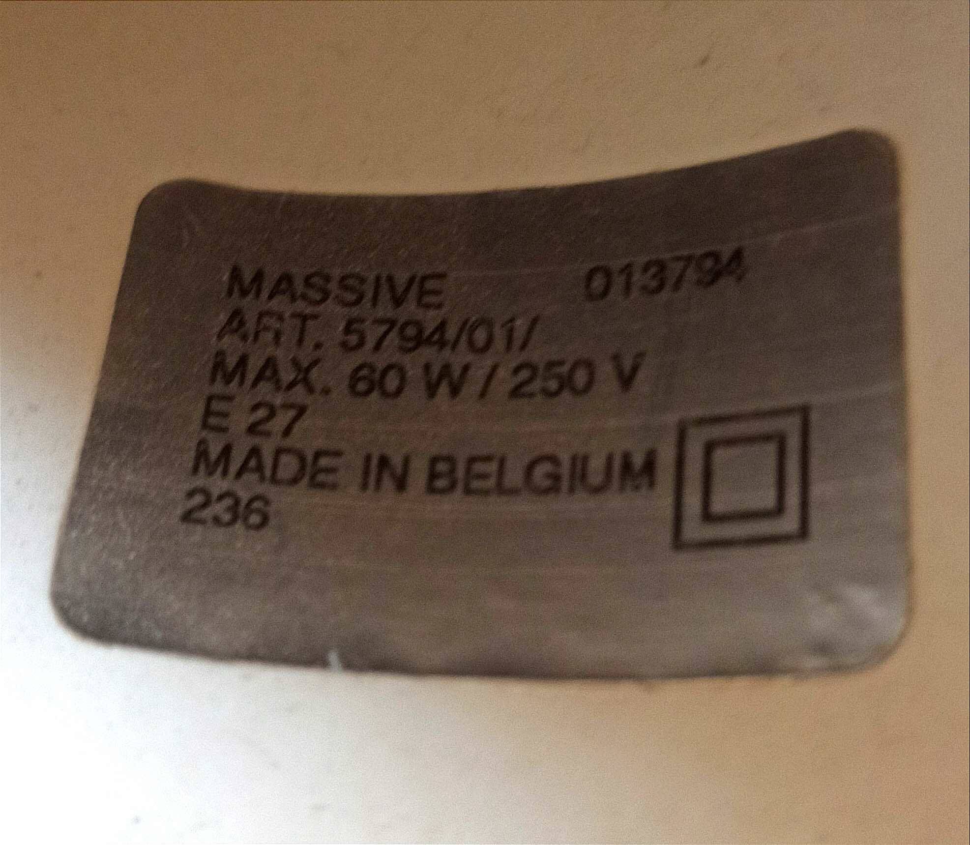 White and red 60s rise and fall suspension