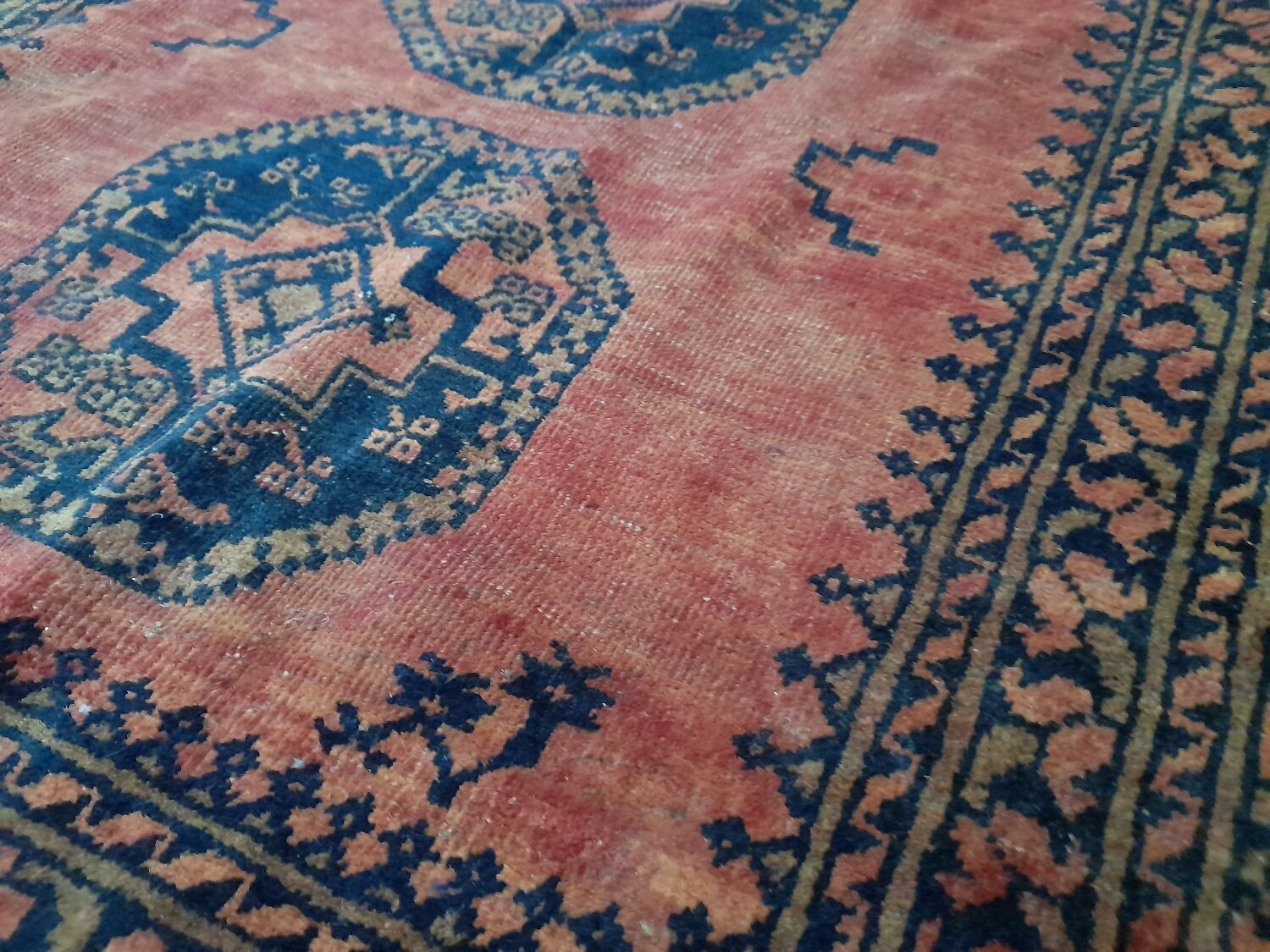 Afghan Carpet "Gül" Vintage – Wool – Exceptional Patina 205x132cm