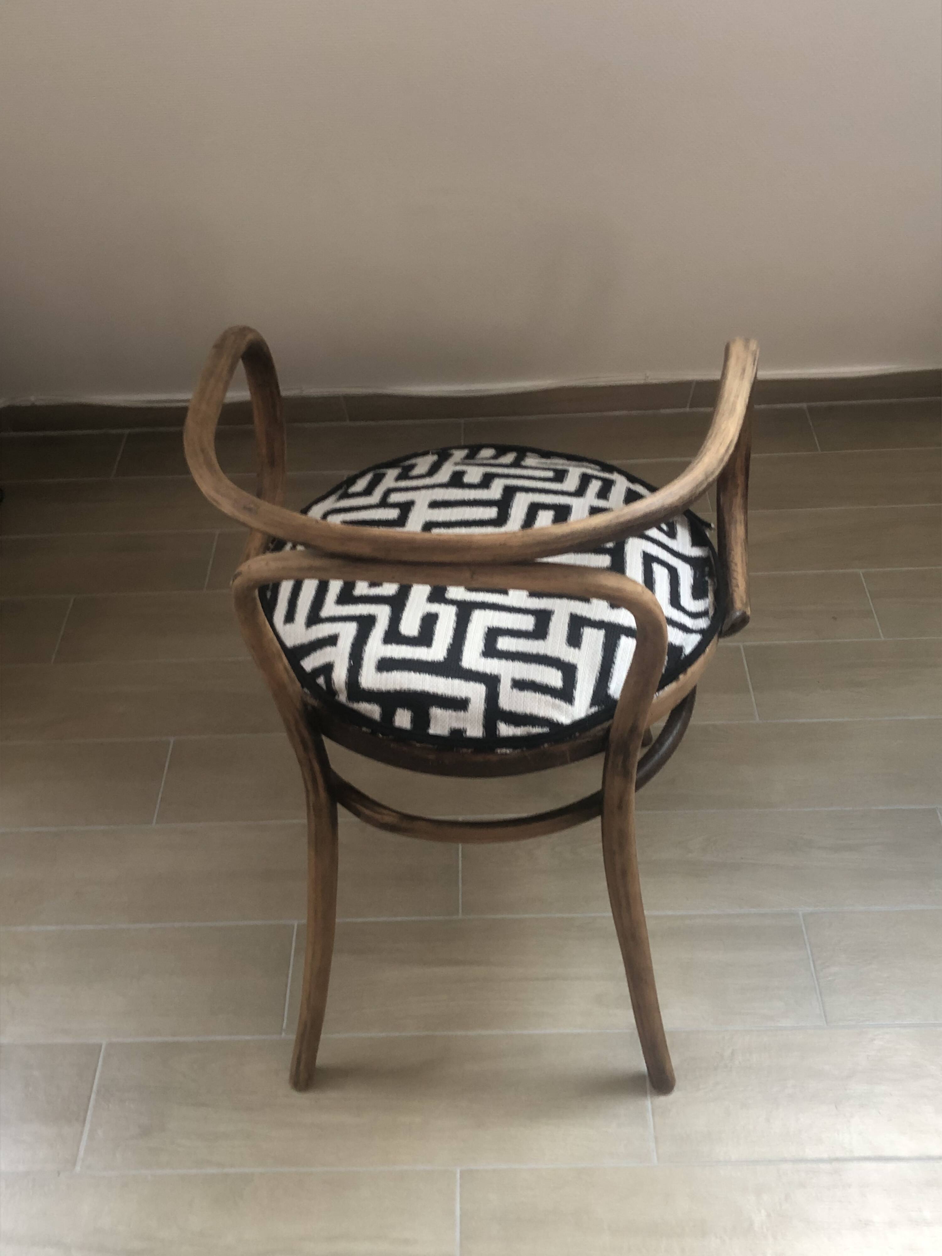 Fauteuil Thonet modèle Le Corbusier