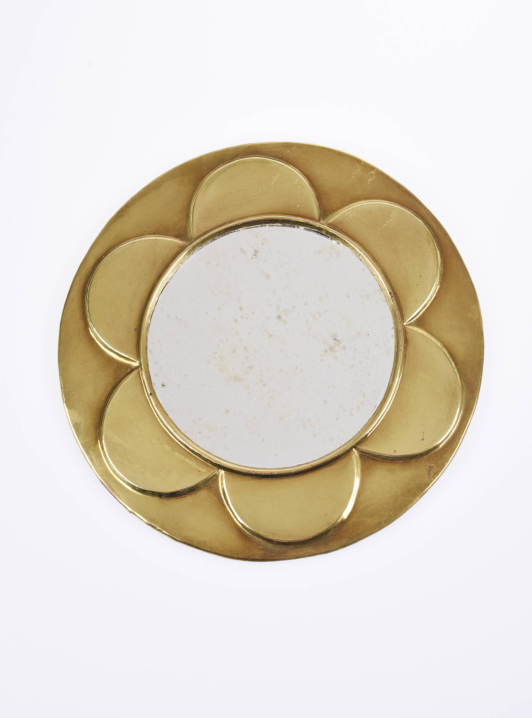 Miroir rond ancien en laiton