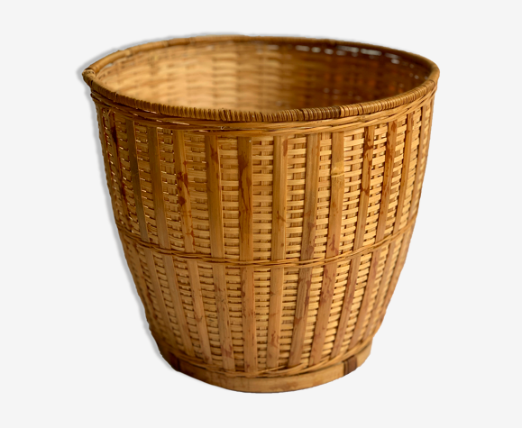 Cache-pot rotin