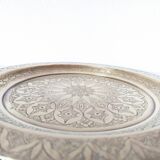 Plateau marocain gravé rond métal doré , cuivre jaune
