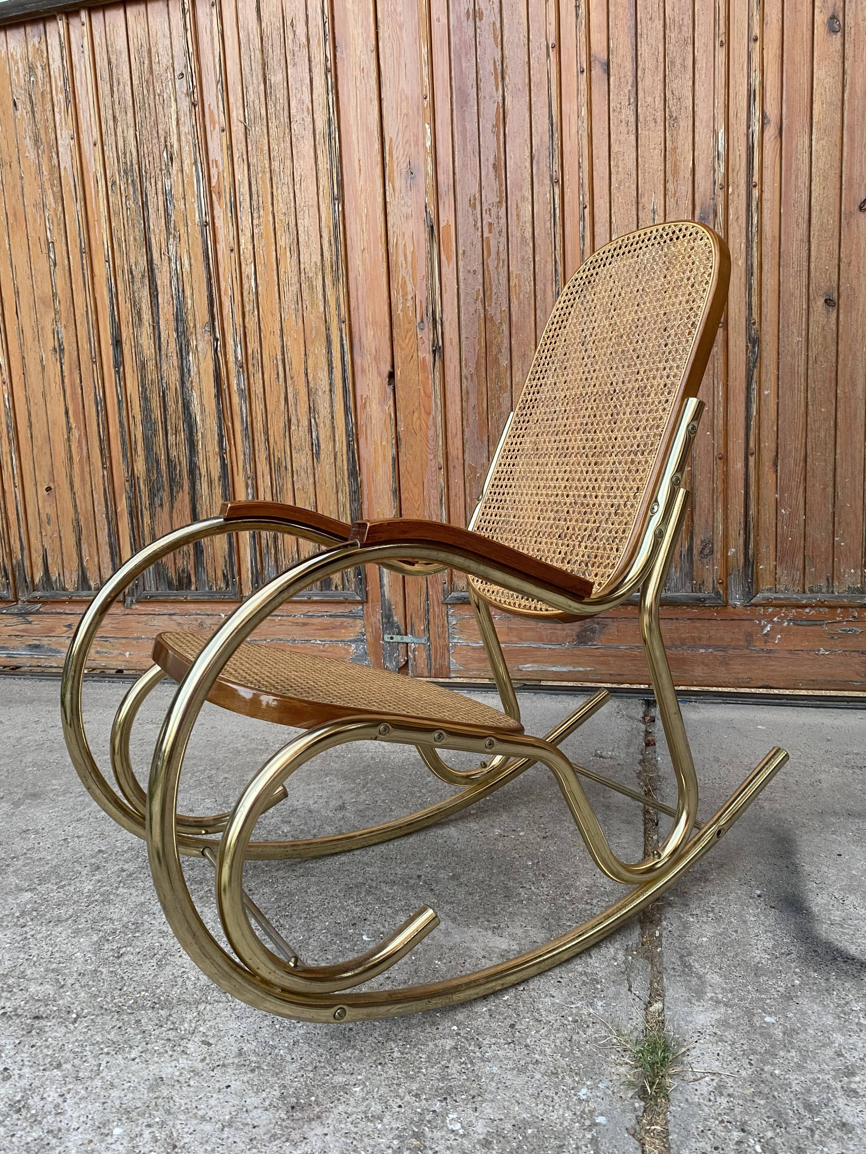 Chaise à bascule vintage rocking chair