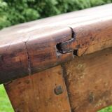 Farm table