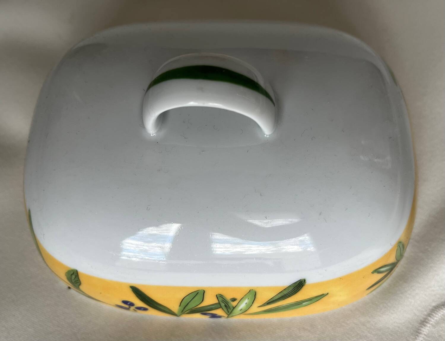 Guy Degrenne porcelain butter dish