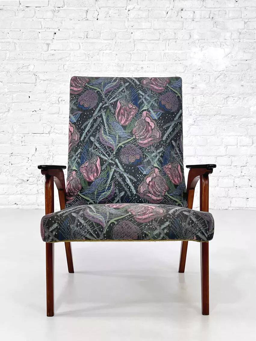 50s - 60s armchair in wood and fabric