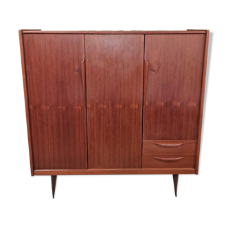 Armoire style scandinave