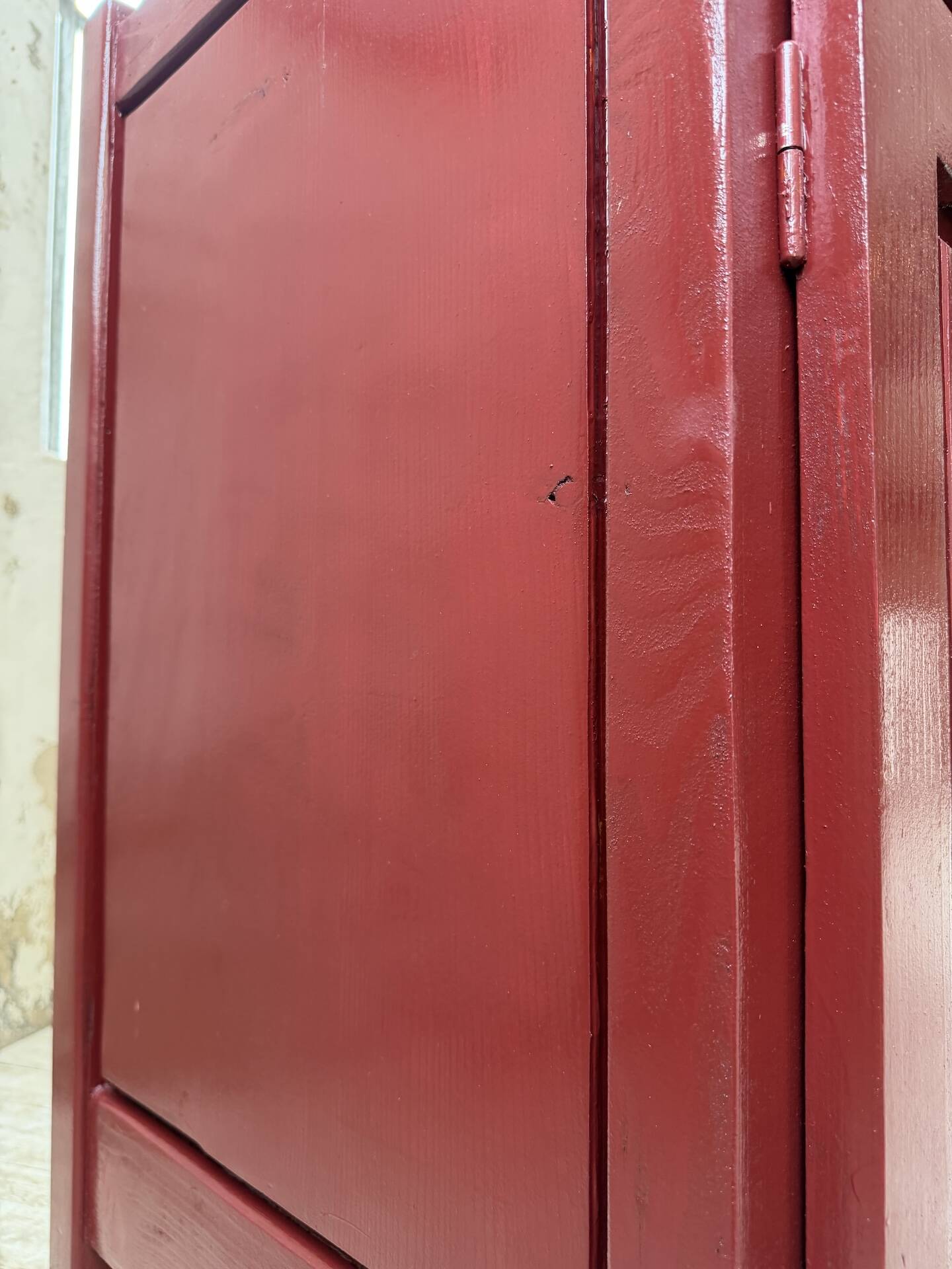 Red lacquered enfilade 1970 160cm