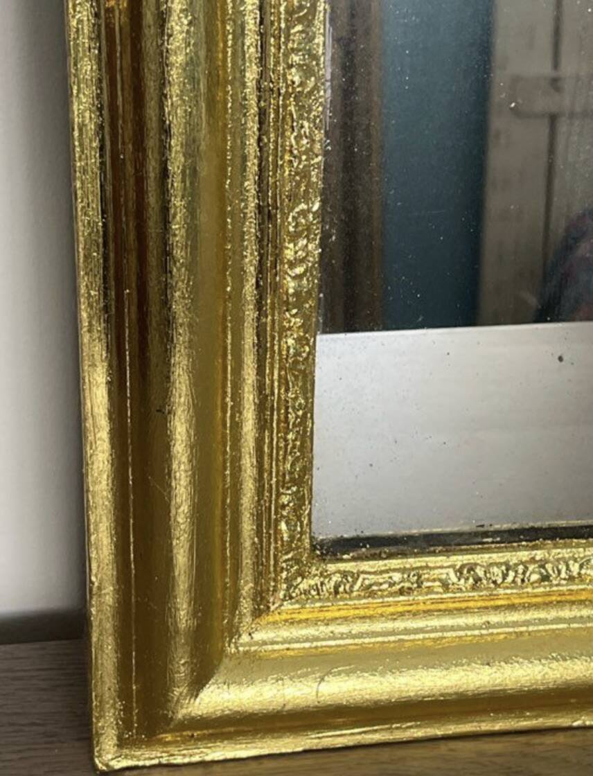 Superb antique gilded mirror in gold leaf – 82×57cm – late 19th century.