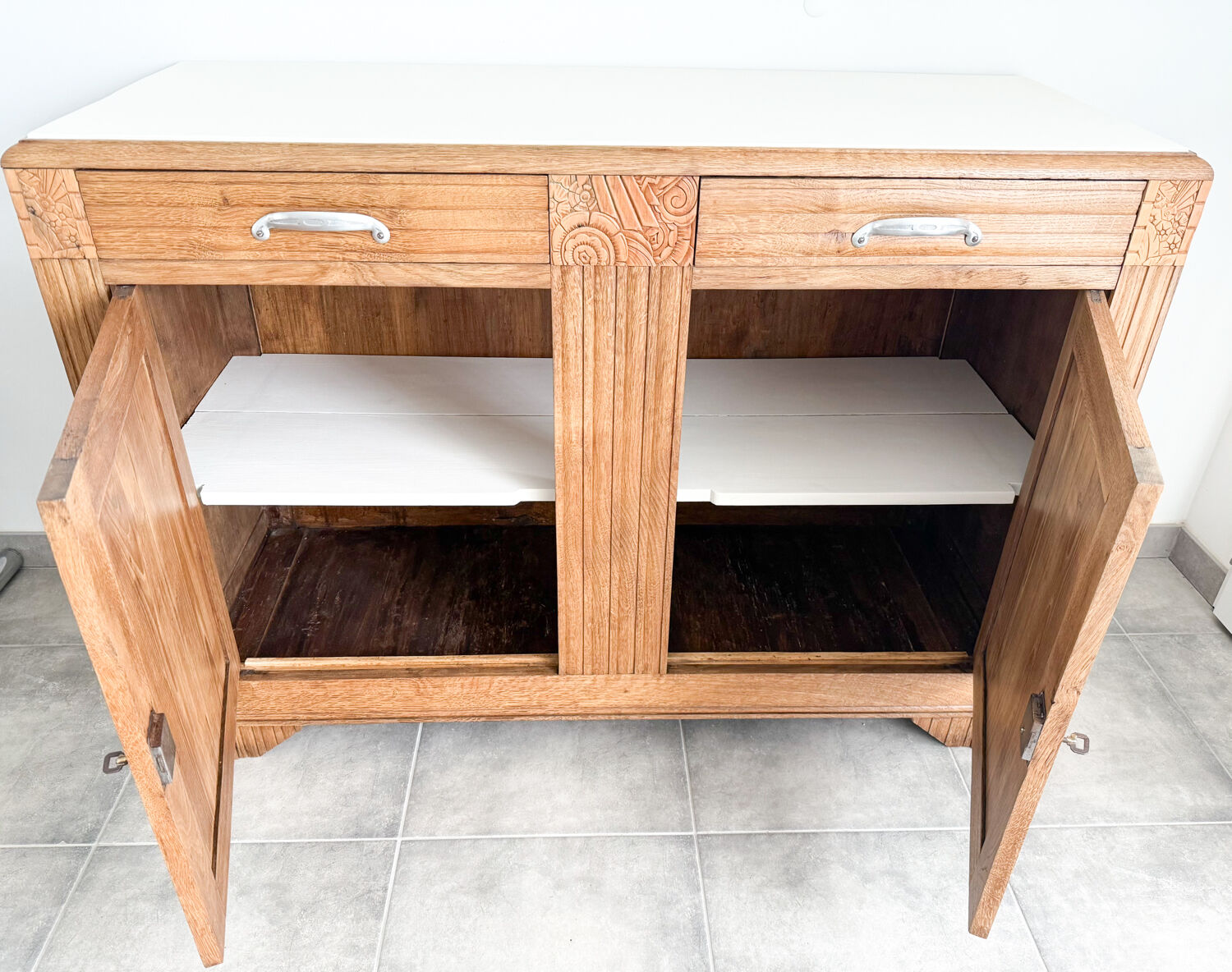 Large Parisian Art Deco oak sideboard 1930/1940