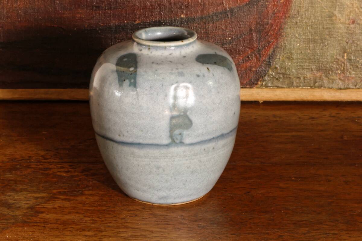Vase en grés vernissé signé,