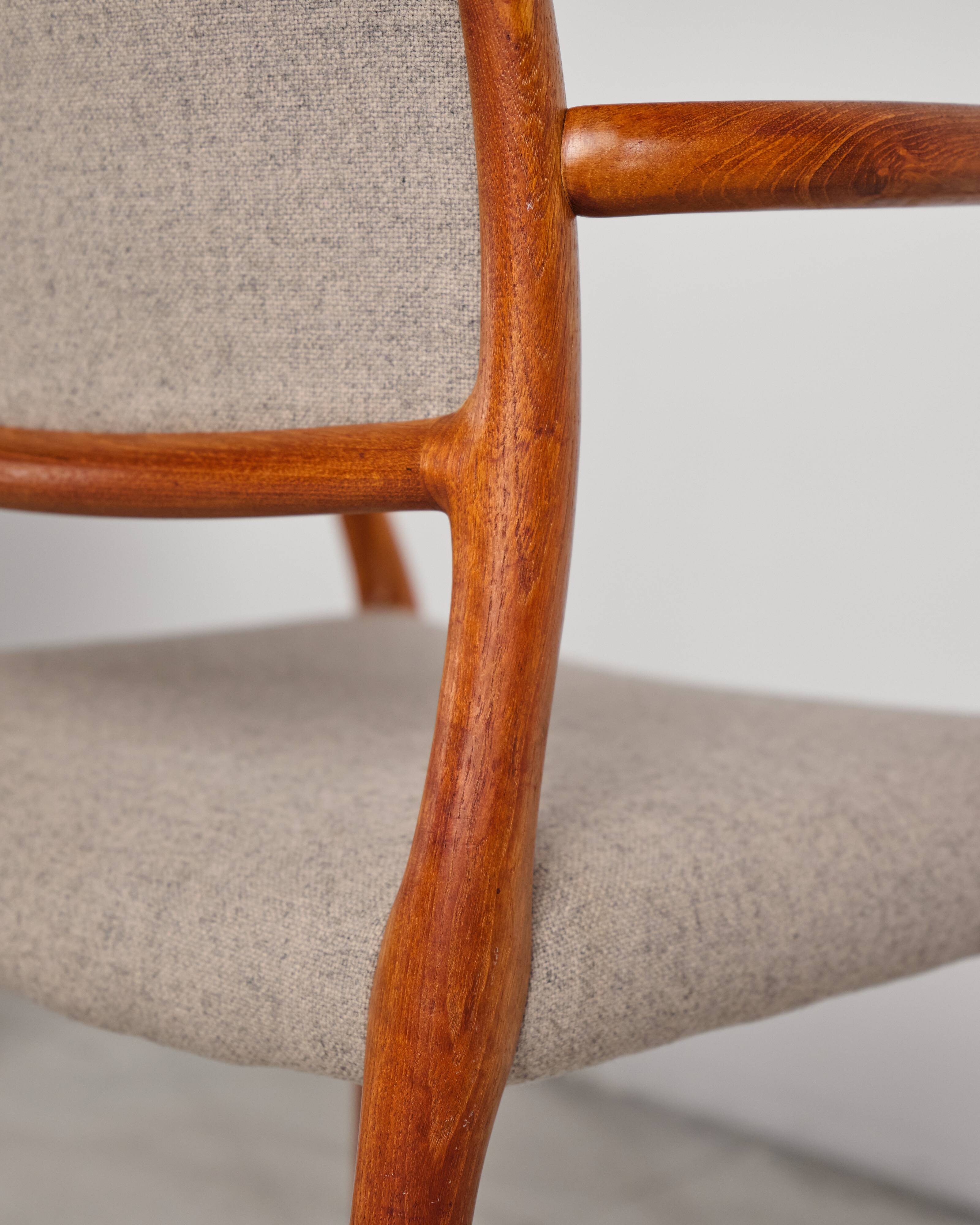 Ensemble de 2 fauteuils danois Niels O. Møller 65, design du XXe siècle